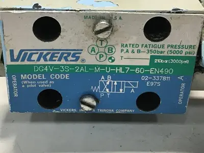 USED VICKERS DG4V-3S-2AL-M-U-HL7-60-EN490