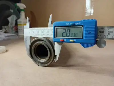 NEW KOMATSU EG7185