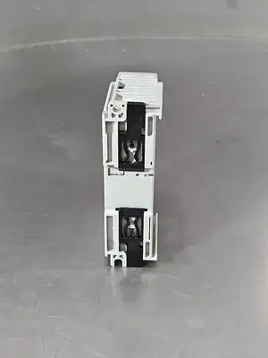USED Allen-Bradley 1769-OB8
