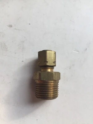 *New* 1/4" X 3/8" Compression Align Male Connector  (Lot Of 16) *Warranty*