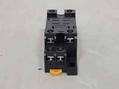 NEW OMRON PTF08A-E