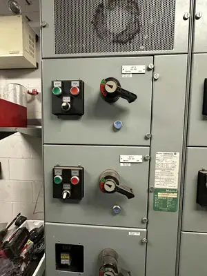 MCC Section w/ 31 x Buckets & 6 x VFD's