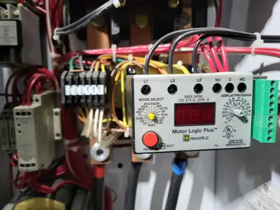 USED SQUARE D MODEL 6