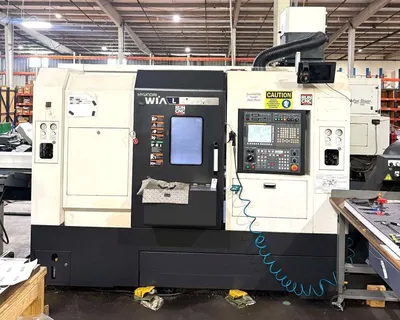 2015 HYUNDAI WIA L2100SY CNC Lathes | CNC EXCHANGE (1)
