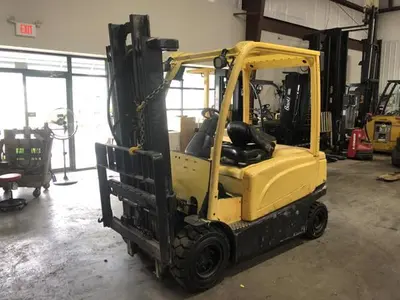 USED 2013 HYSTER J60XN