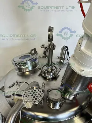 USED DCI 125 L STAINLESS STEEL JACKETED TULIP PRESSURIZED REACTOR W/ 1/2 HP MOTOR