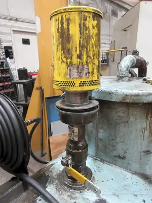 ANDERSONS INC YELLOW BELLIED PNEUMATIC SUMP SUCKER: YOBRO #25053