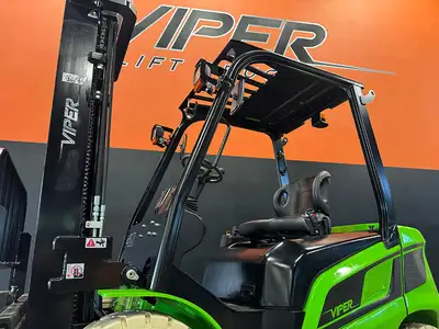 Used 2026 Viper FB30 4-Wheel Sit down Electric Counterbalance Forklifts New York US | United Lift #1446668