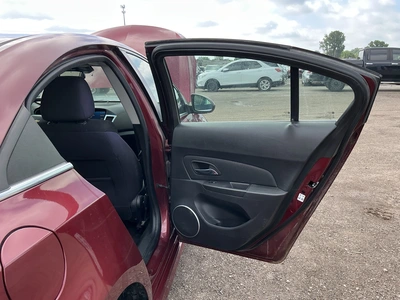 USED 2015 CHEVROLET CRUZE
