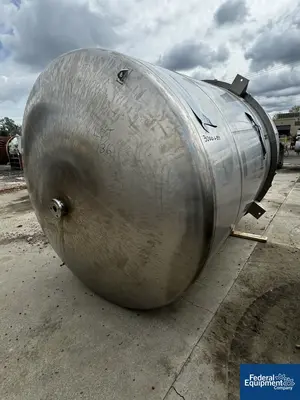 USED ICCNW 3200 Gal ICCNW Tank, 304 S/S