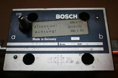 USED BOSCH 0 810 001 776
