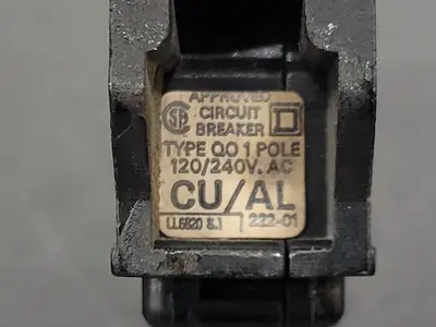 USED SQUARE D QO120
