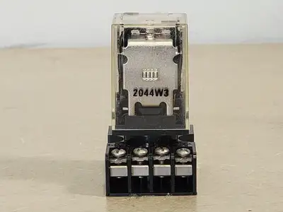 NEW MASTER ELECTRONIC CONTROLS GV-DPDT-24D