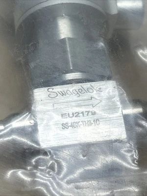 NEW IN SEALED BAG 1852584 QUICK CONNECT FAST SHIPPING! + WARRANTY