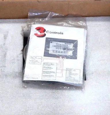 NEW CUTLER HAMMER 92-01857-03