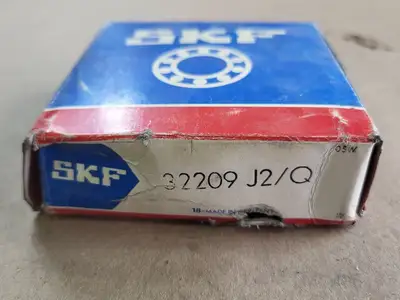 NEW SKF 32209 J2/Q