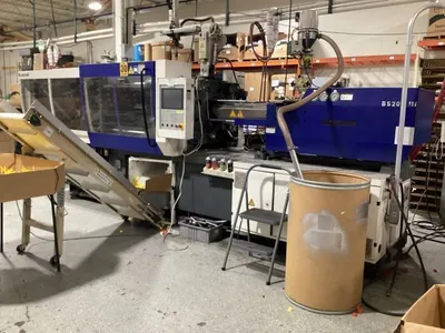 2012 BORCHE BS200-III Injection Molders 201 To 300 Ton | Machinery Center (1)
