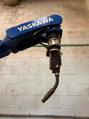 2022 YASKAWA ar2010 Robotic Welders | ListingHippo (14)