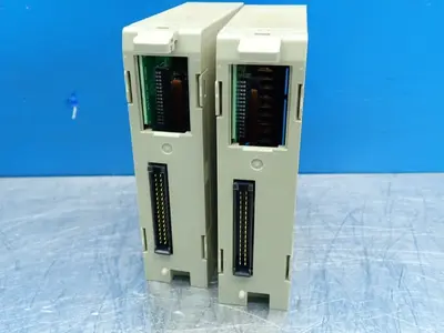Used OMRON C200HID212 Input / Output Modules | HGR 24 #733403