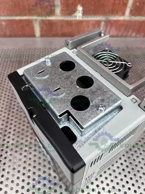 USED ALLEN BRADLEY POWER FLEX 70 AC DRIVE CONTROLLER 2HP