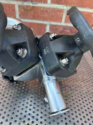 USED 4 ITT PURE-FLO STAINLESS STEEL DIAPHRAGM VALVES W/ 1.5" TO 1/2" SANITARY FITTING