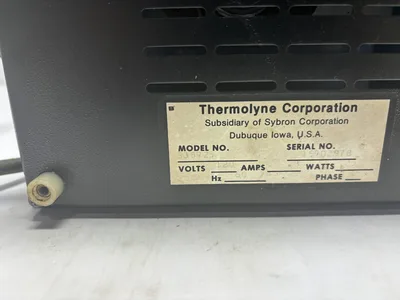 USED THERMOLYNE – KNOWN FOR QUALITY LABORATORY EQUIPMENT. 310, MODEL NO. S36925 – IDENTIFIES THE SPECIFIC MODEL FOR COMPATIBILITY AND REFERENCE.