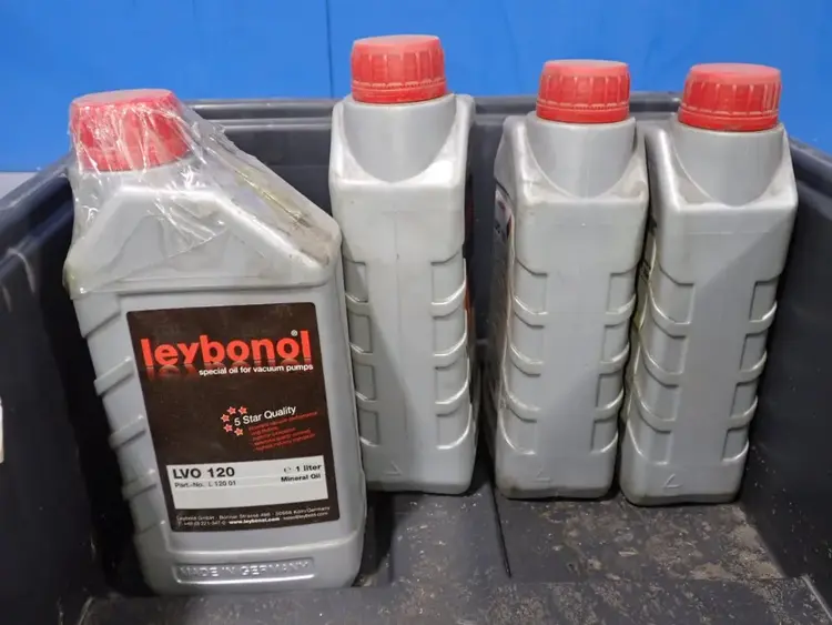 Used LEYBONOL LVO120 Pumps Ohio US | HGR 24 #738186