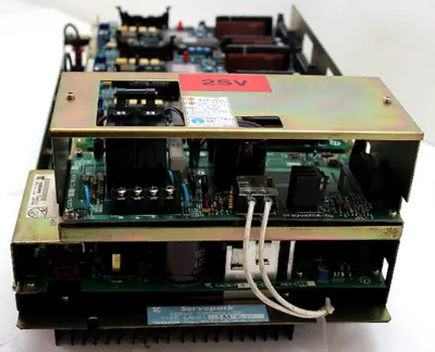 USED YASKAWA CACR-TS555Z1SRY9