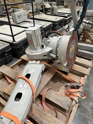 Used 2018 ABB IRB 4600 Robotics California US | MachineryMax #1462075