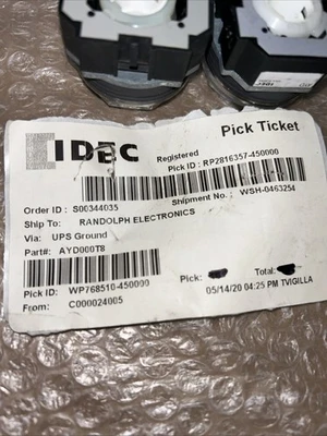 NEW IDEC Corporation AYD000T8