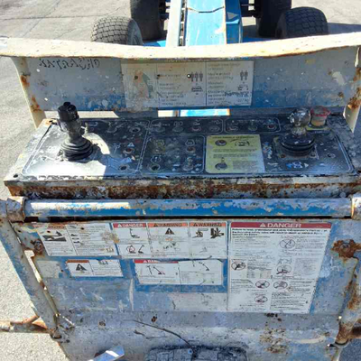 USED 2014 Genie S-60X