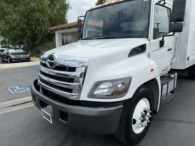 Used 2019 HINO 268 Box trucks California US | Commerce Truck Equipment Sales #1548688