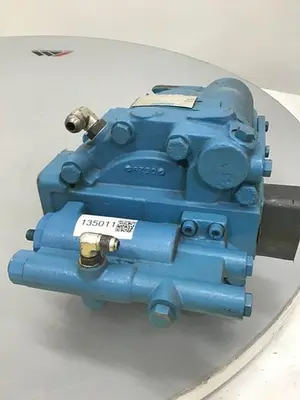 USED VICKERS PVE35QR122C21V1721