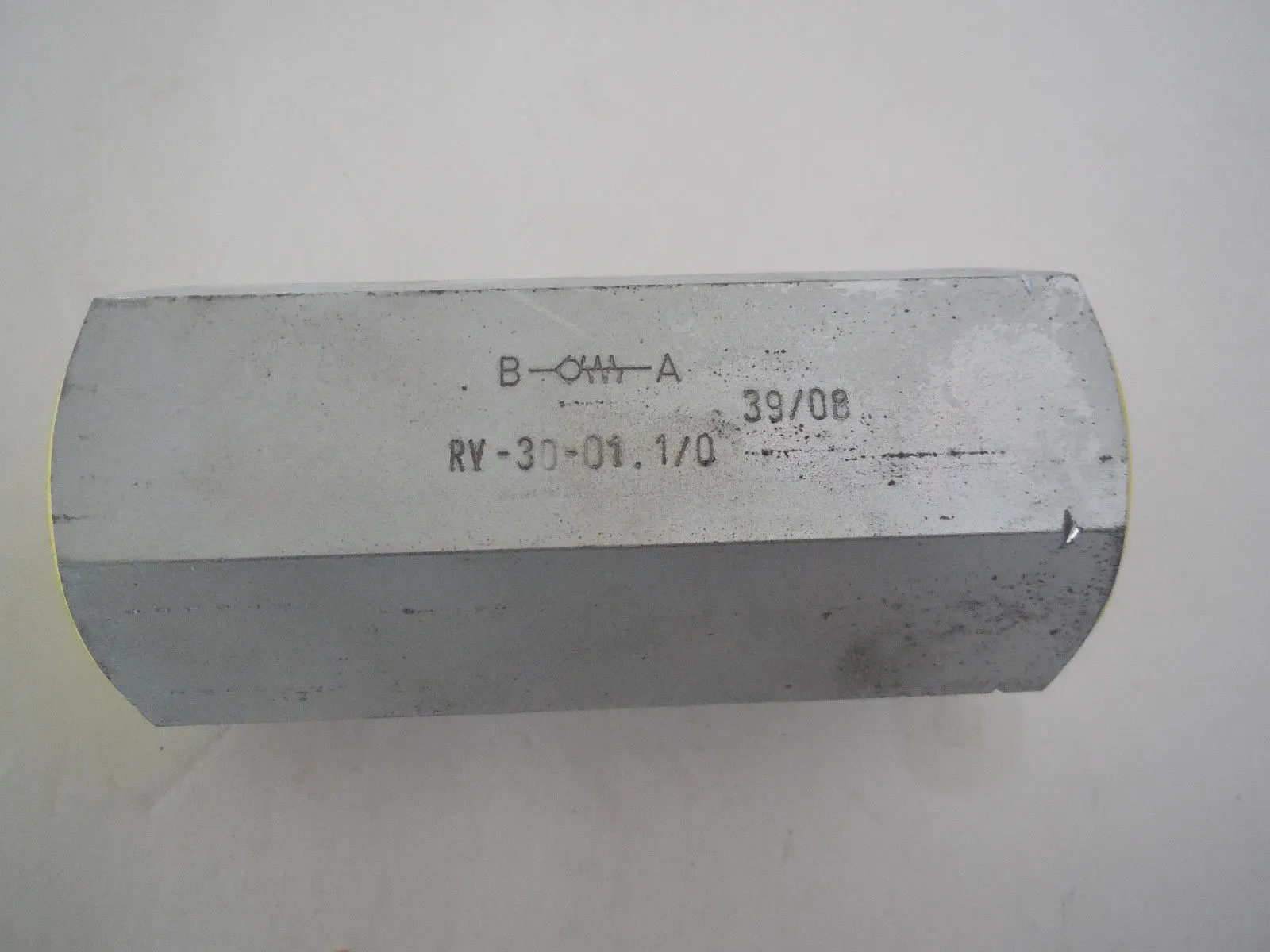 NEW FLUTEC RV-30-01.1/0 CHECK VALVE RV300110