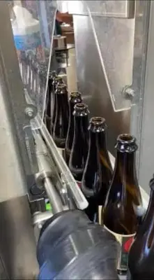 Filling Line, Bottles, 2017 Mobile Bottling Truck, 12-head #4585352
