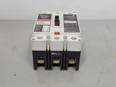 USED CUTLER-HAMMER HMCP015E0C