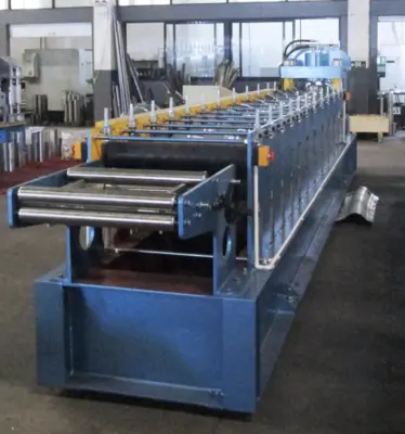 Ridge Cap Roll Forming Machine in Uruguay