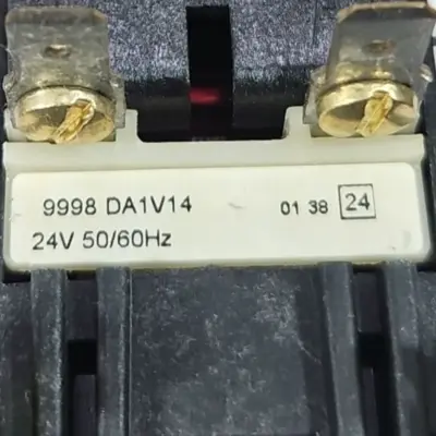 Square D 8910DPA32V14 Definite Purpose 30FLA 2 Pole 600V 24v Coil Loc4D31