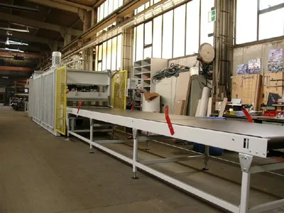 Joos DLP / OK Downstroke End-load: Throughfeed Hot Press