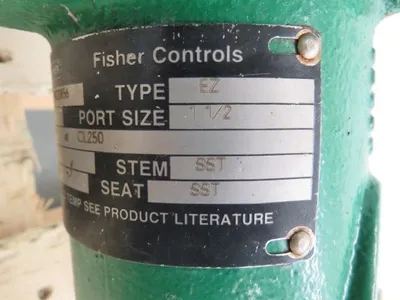 Fisher control valve type EZ, size 1 1/2"-250, material CI/316ss
