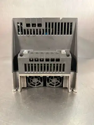 Siemens 6SL3224-0BE22-2AA0 Ver. D02 Sinamics PM240 (8.3.1)