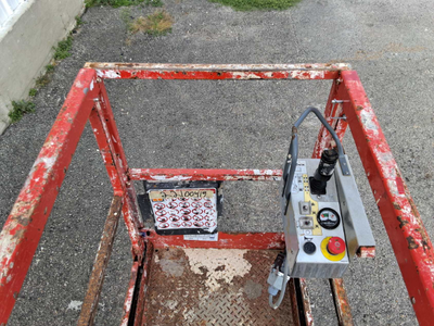 USED 2016 Skyjack SJ3219