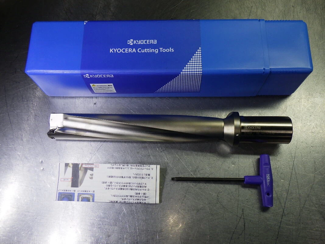 Kyocera 1.562" Coolant Thru 6xD Magic Drill 1.5" Shank S150-DRV1562-6-14 (LOC3505)