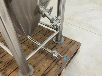 Used BEST BUY BREWING EQUIPMENT CONICAL FERMENTER/UNITANK 15BBL Brewing Equipment Michigan US | Miedema Asset Management Group #1580125