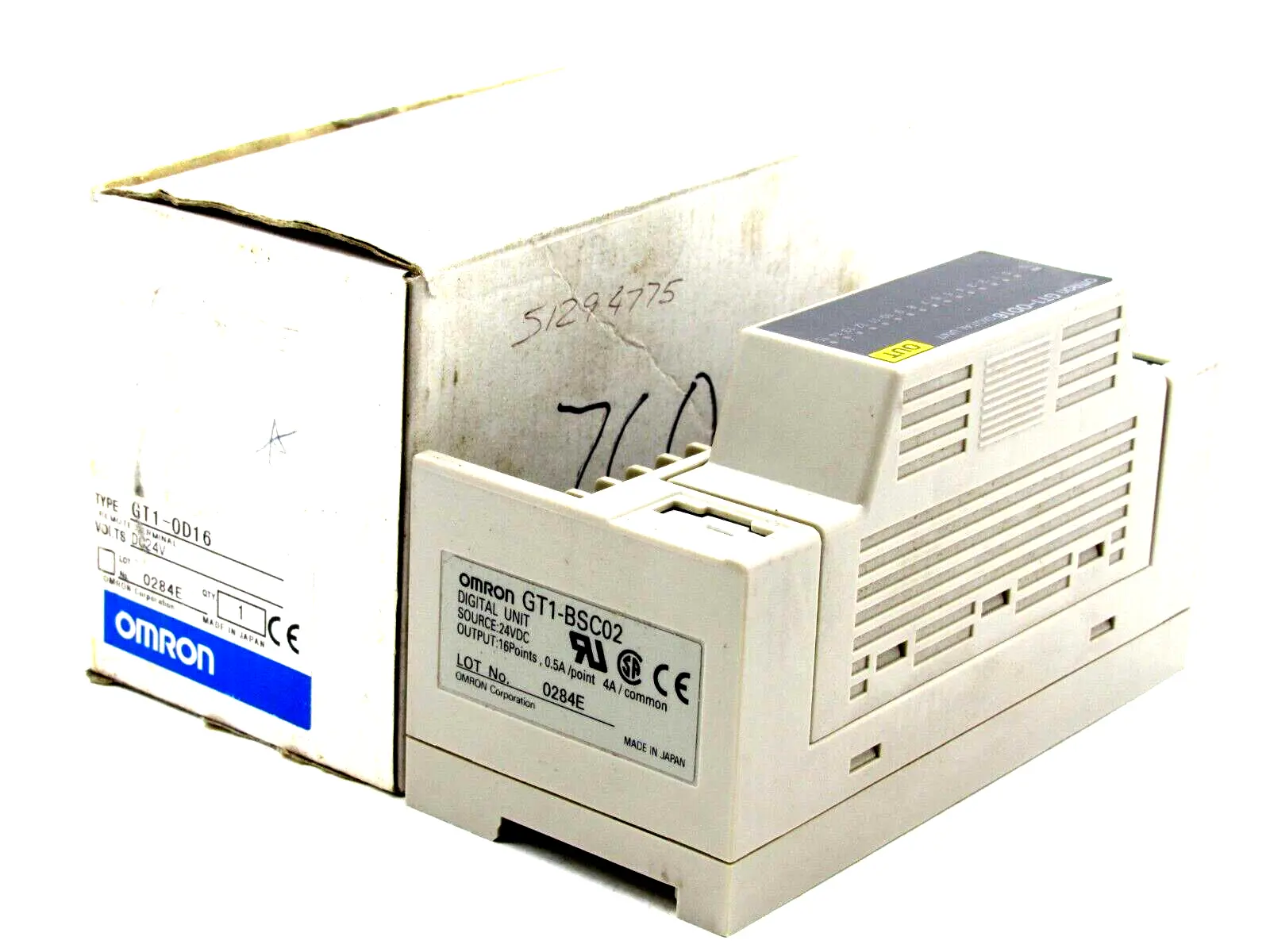 NEW OMRON GT1-OD16 I/O MODULE GT1OD16