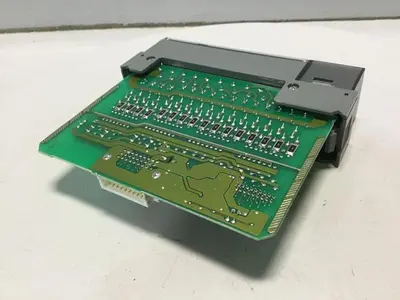 USED ALLEN BRADLEY 1746-IA16 SER C