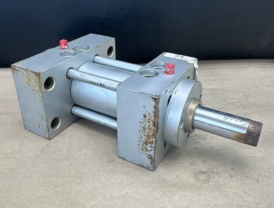 Used Milwaukee Cylinder H35 D10657 Cylinders Indiana US | J&J Industrial Supply #1271365