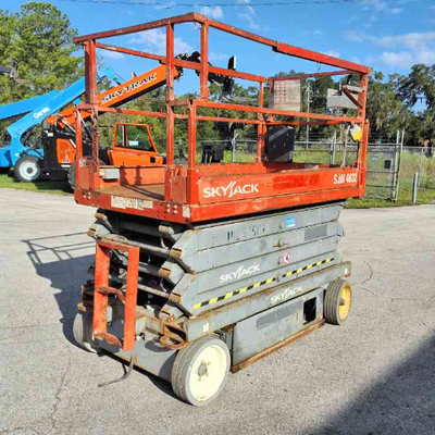 USED 2014 Skyjack SJ4632