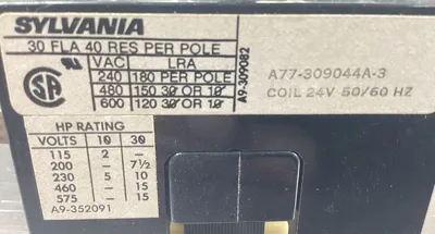 SYLVANIA DP3C303-24 CONTACTOR 30 AMP A77-309044A-3 3P 24V Coil 4E-34