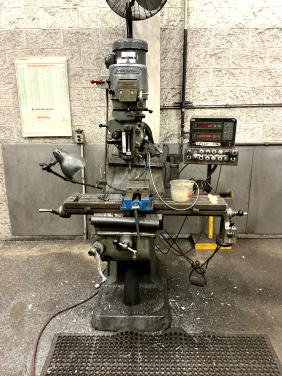Used Bridgeport _UNKNOWN_ Vertical Mills Ohio US | Equipment Recovery Corp. #1331411